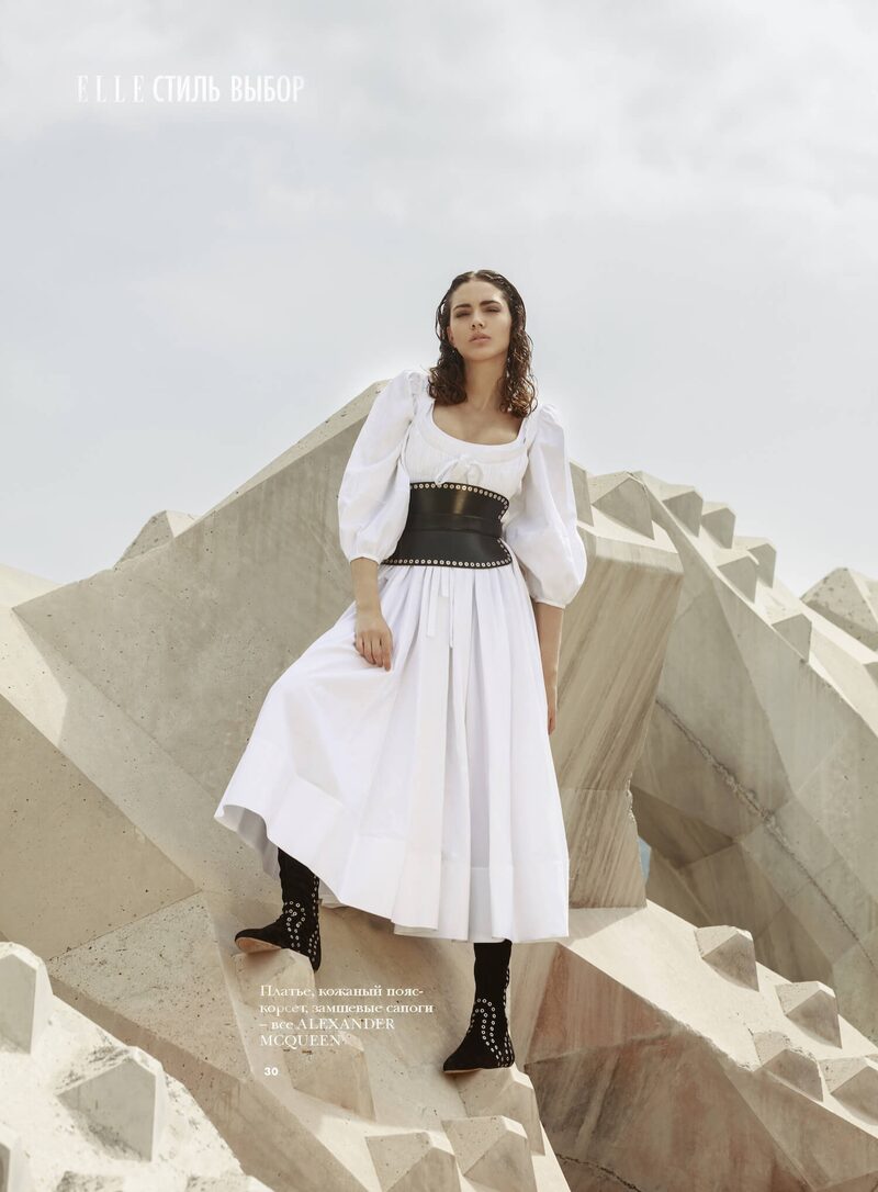 Sea Architecture — Elle Kazakhstan — immagine 7 di 7